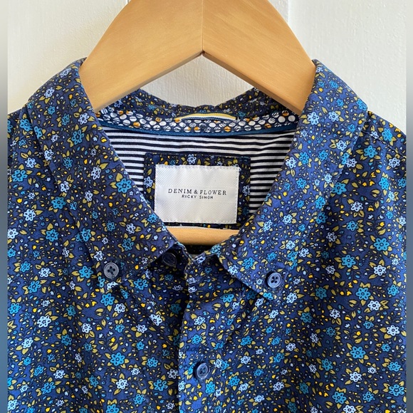 Ricky Singh dark blue with tiny flowers 100% cotton men’s size 44 USA XL - Picture 2 of 9